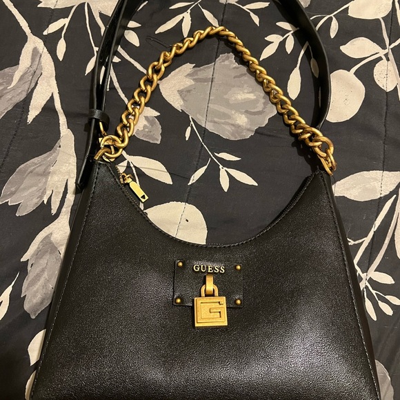 Guess shoulder bag - Picture 4 of 7